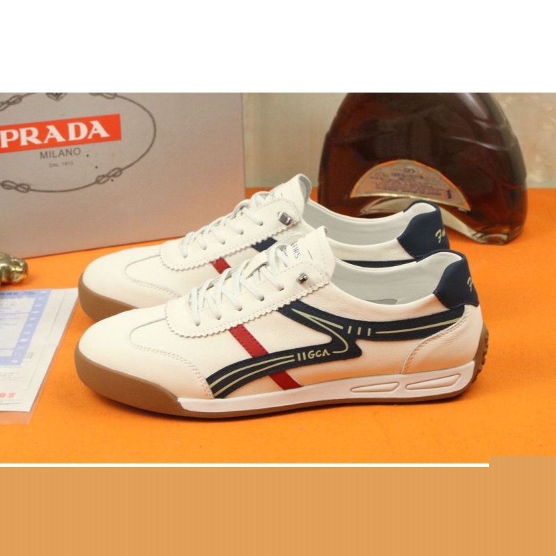 Pra*a casual shoes